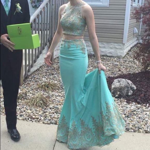 Teal two piece prom dress - Picture 1 of 3